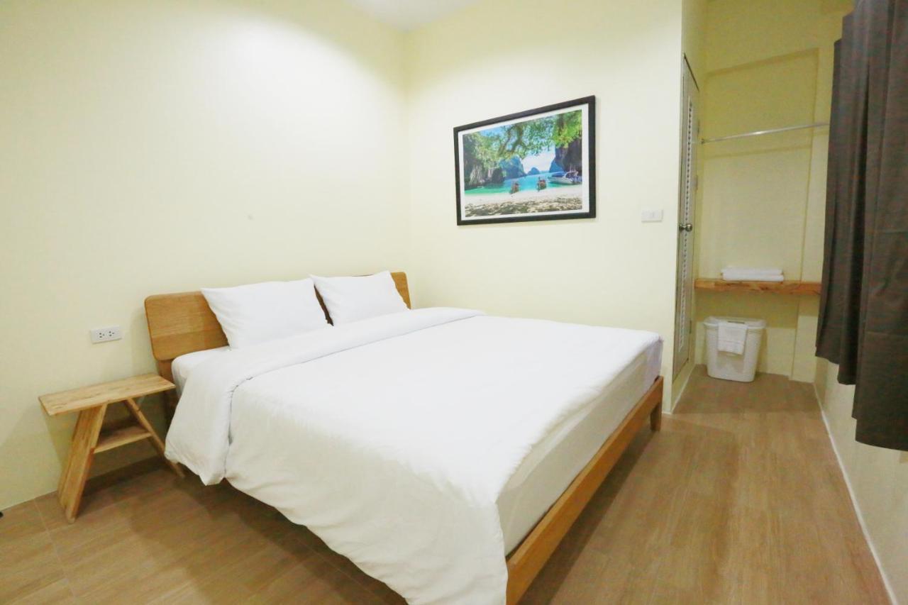 Albergue Interest Poshtel Bangkok Exterior foto